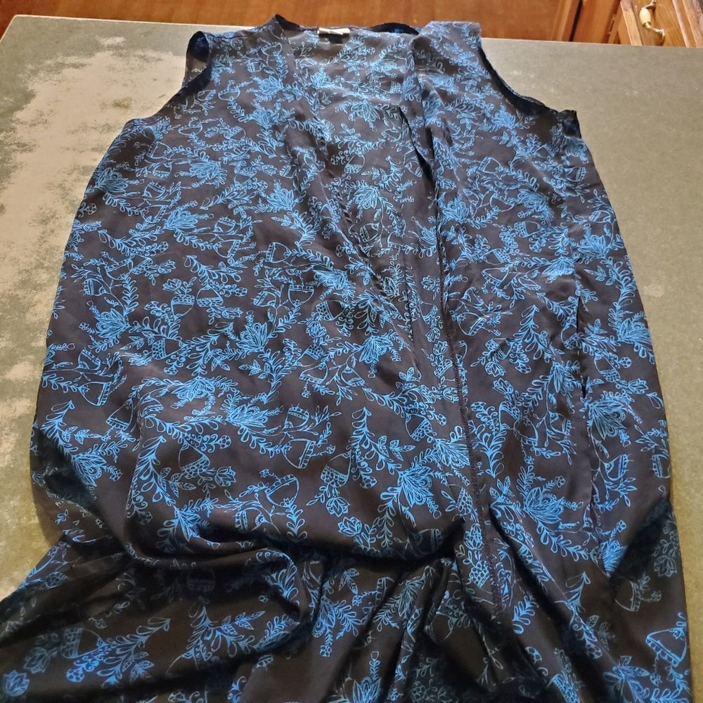 Lularoe Joy black&blue floral long vest sz large